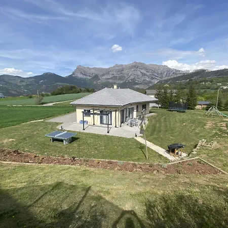 Magnifique Sabot De Venus Villa Le Lautaret